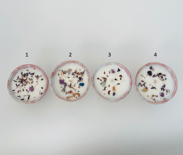 Petite tasse avec bougie « octobre rose »