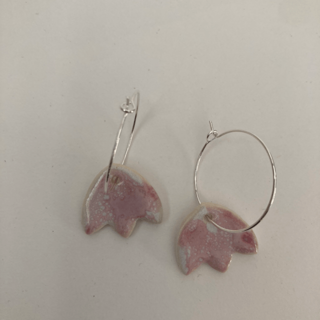 Boucles d’oreilles « octobre rose »