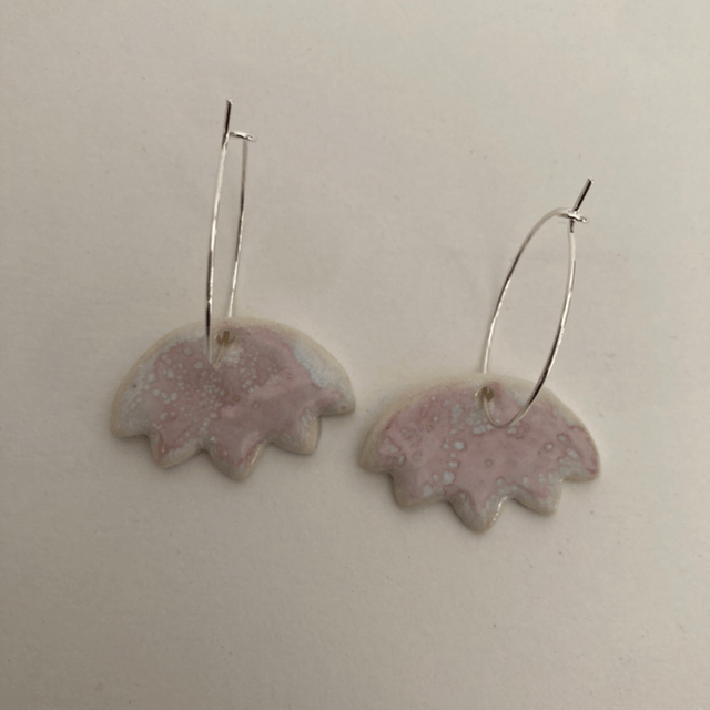 Boucles d’oreilles « octobre rose »